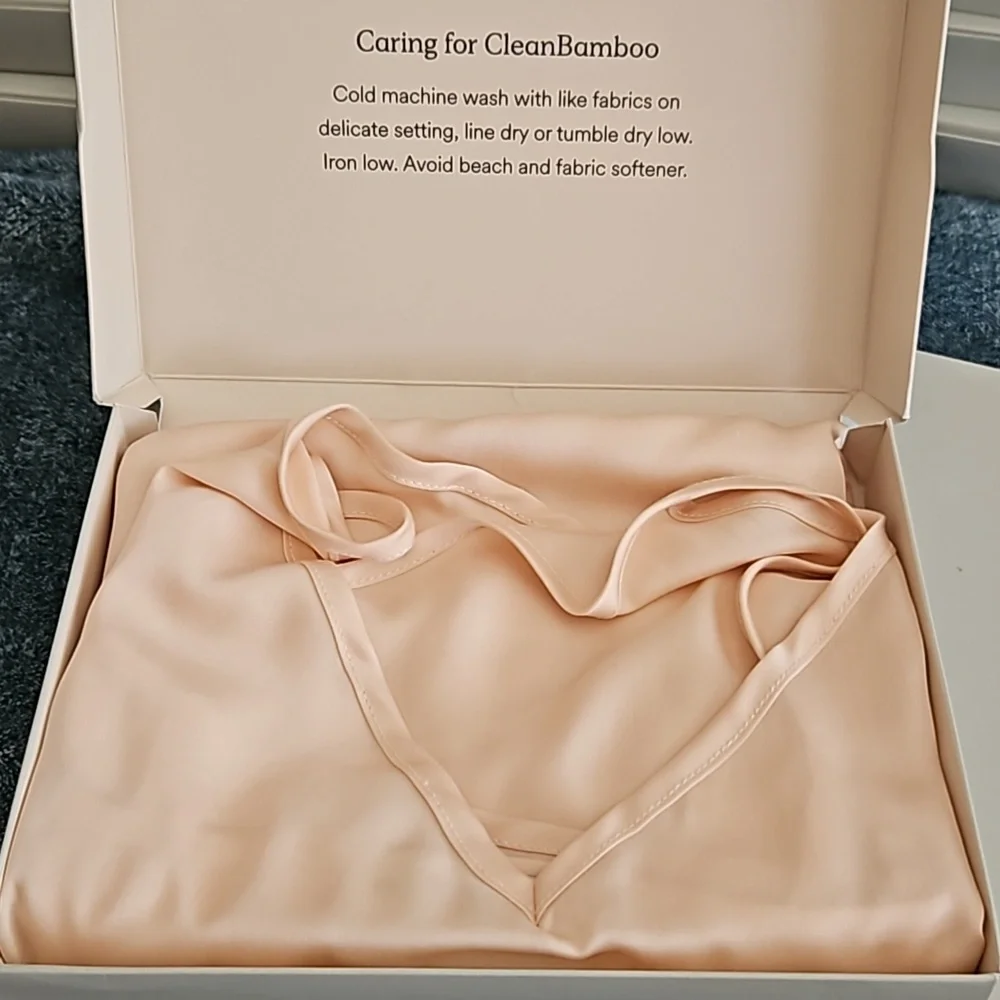 ETTITUDE NIB,Sateen Cami In Oat